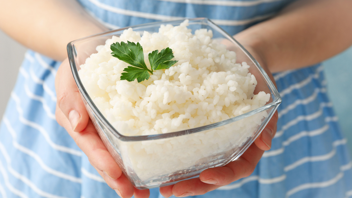 Невероятная вкуснятина из остатков вареного риса: не останется и кусочка