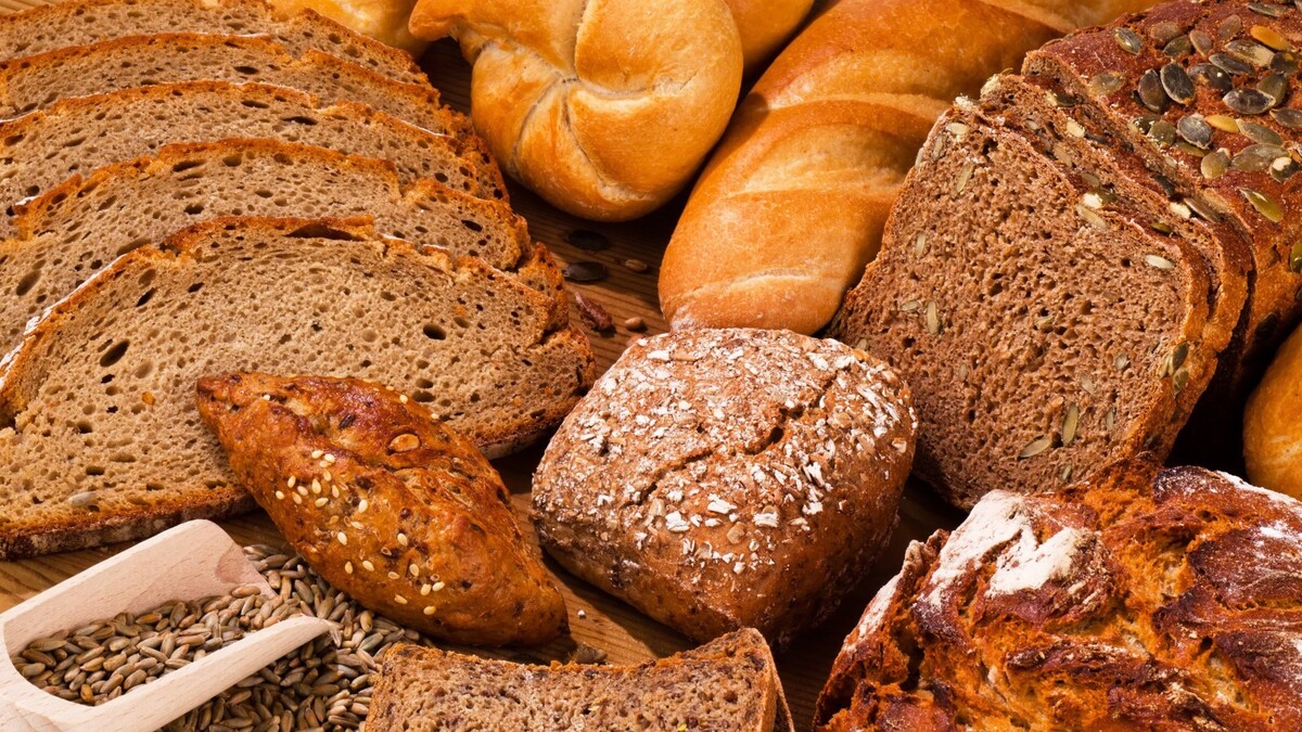 Больше не выкидывайте черствый хлеб: из него получится изумительная закуска