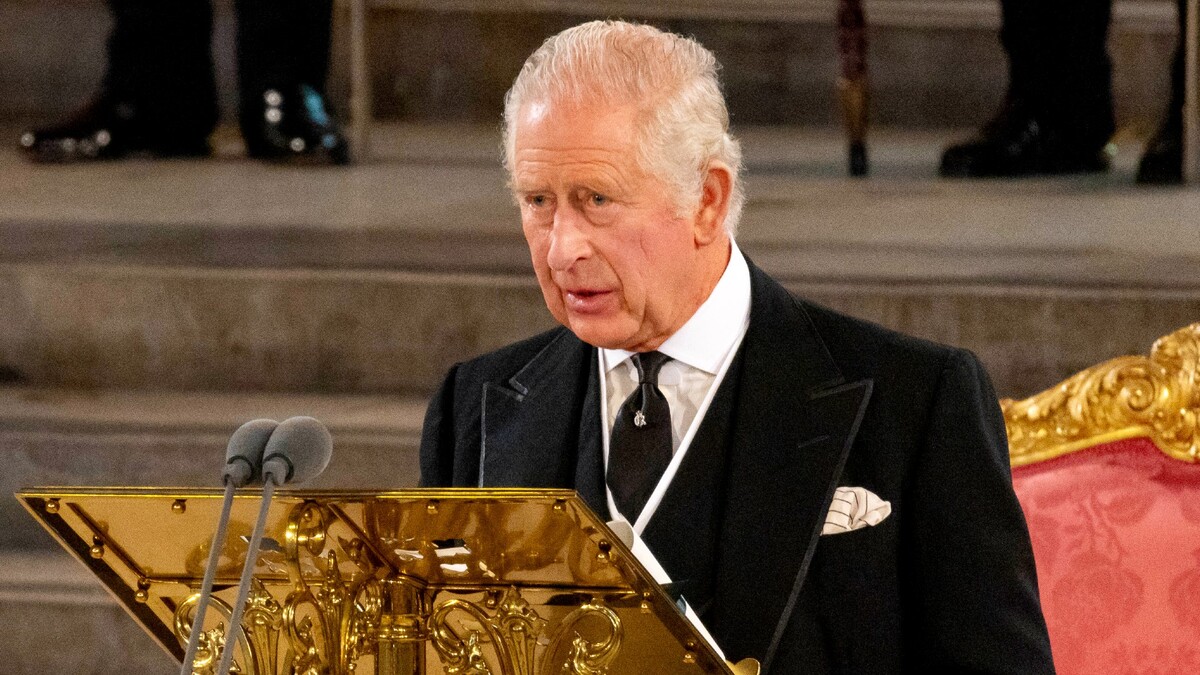«Опять эта мерзость!»: король Великобритании пришел в ярость из-за сущего пустяка