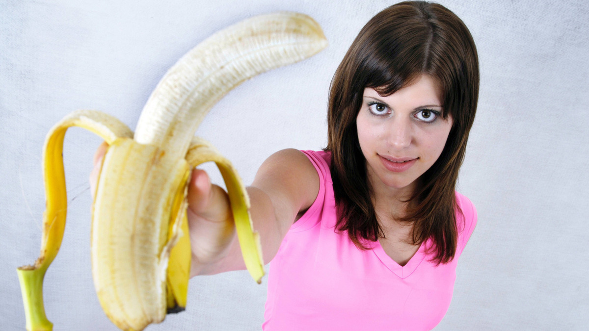 Можно ли есть почерневшие бананы: врач наконец пояснил все нюансы