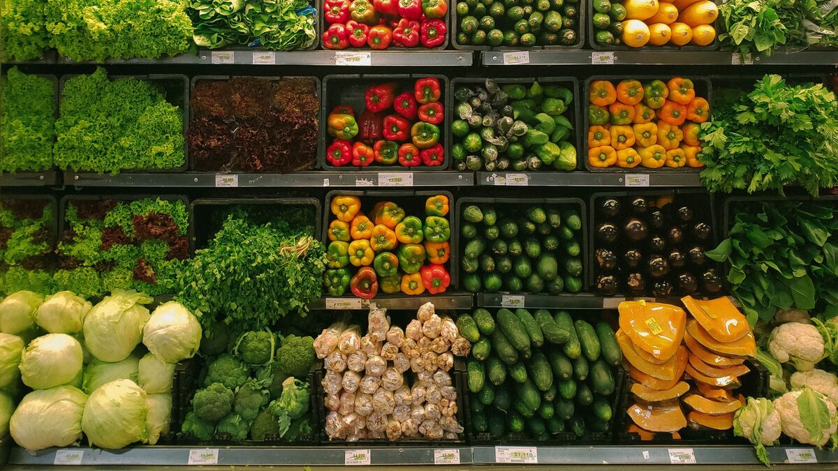Осенью эти овощи и фрукты будут стоить в разы дешевле: успейте закупиться впрок