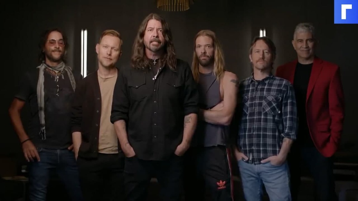 Дэйв Грол и Foo Fighters представили безумный «красный» трейлер фильма ужасов «Студия 666»