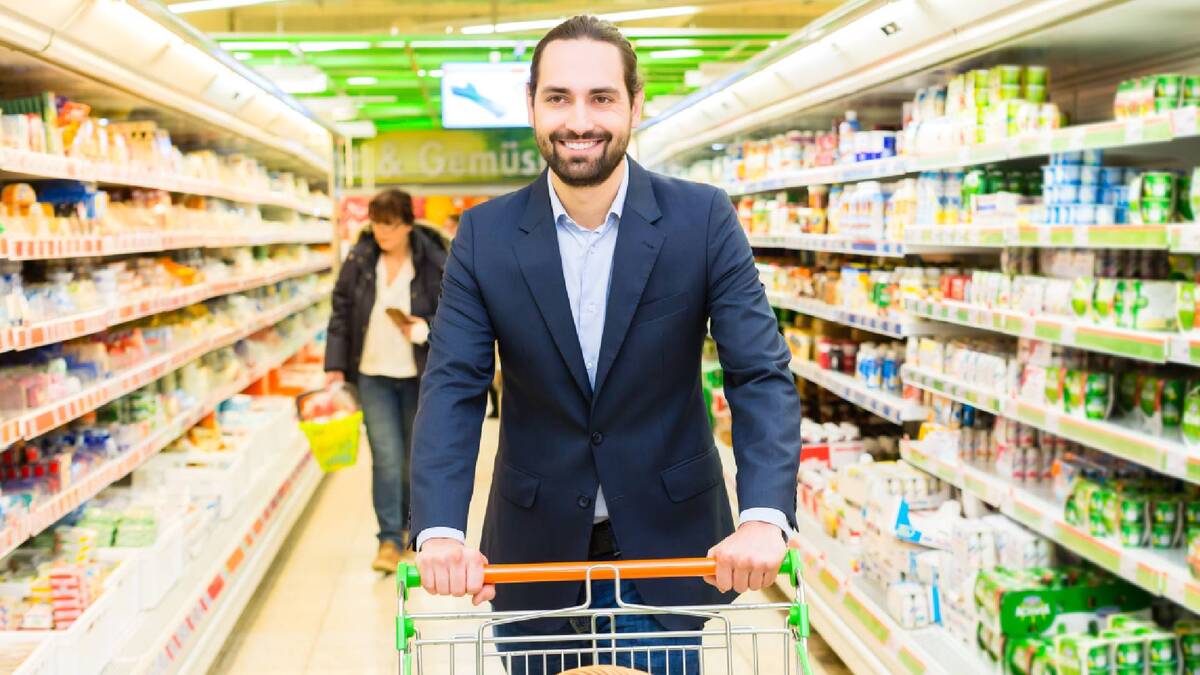 Американцы смотрят на витрины, раскрыв глаза: вот чем их удивляют наши супермаркеты