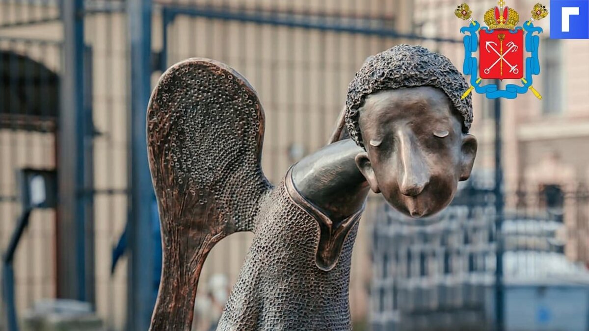 В Санкт-Петербурге открыли памятник погибшим от коронавируса медикам 