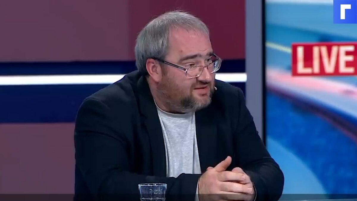 Украинский политолог рассказал об афере Зеленского с газом 