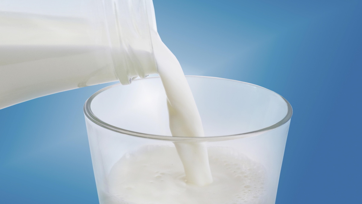 Не сливочным маслом единым: растительный жир нашли и в молоке