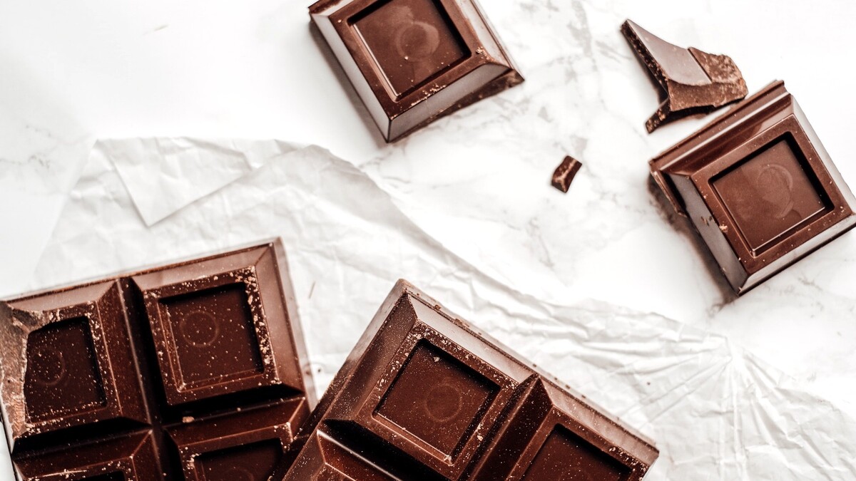 Есть или не есть: диетолог сняла вопрос о включении шоколада в ежедневный рацион