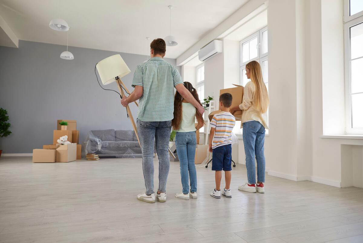 Семьи с детьми получат квартиру почти даром: постановление уже вступило в силу 