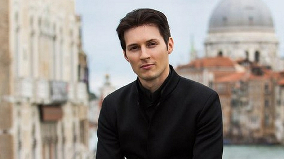 Был лопоухим и скромным: секретные фотографии Павла Дурова случайно оказались в Сети