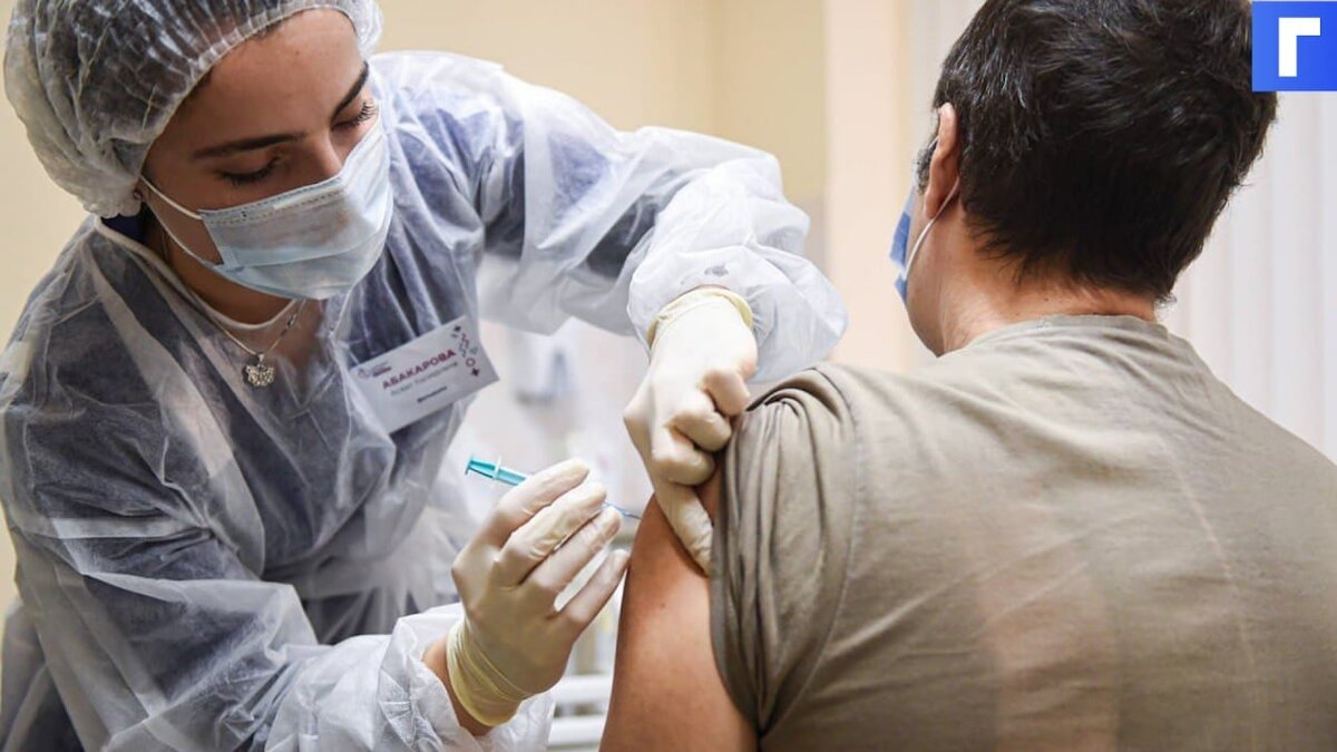 В Свердловской области ввели обязательную вакцинацию в ряде сфер