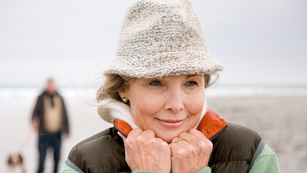 Оставьте эти головные уборы в прошлом: выглядеть стильно в них невозможно