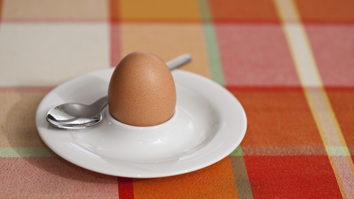 Есть вареное яйцо положено только так: вы всю жизнь делали это неправильно