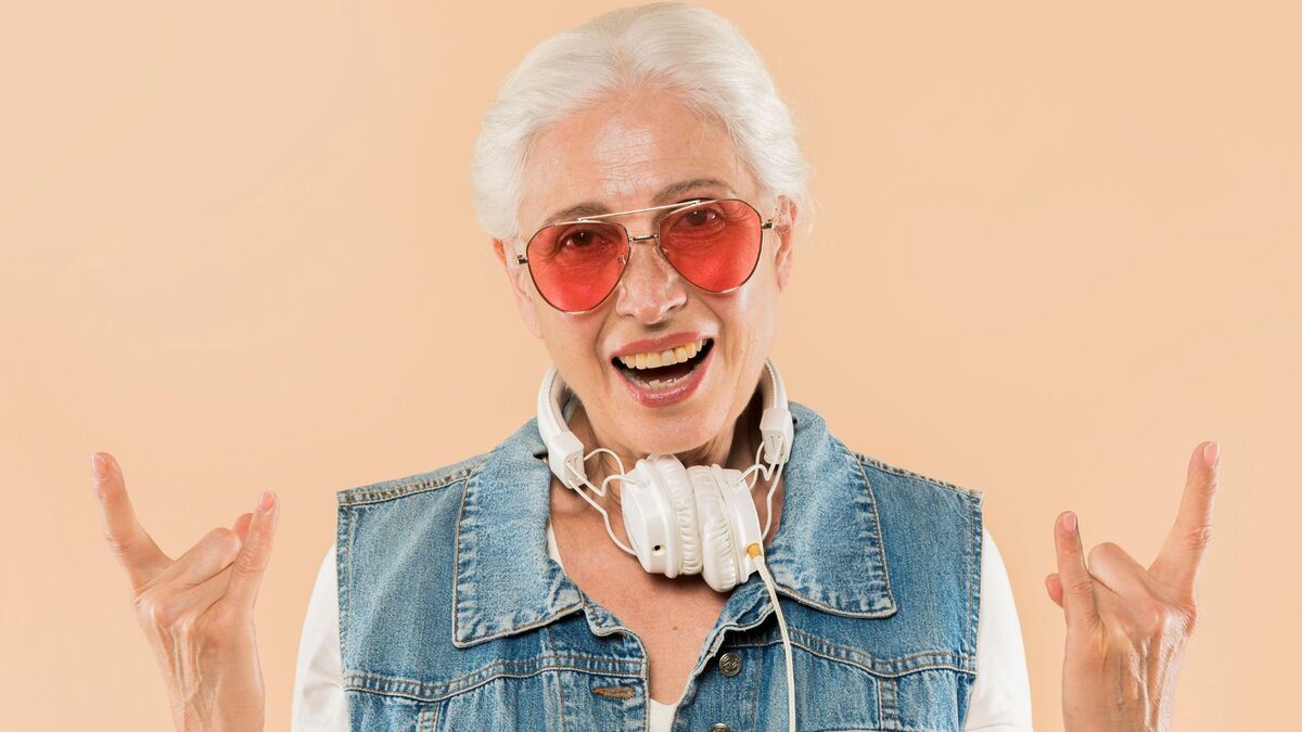 Не овощи и не спорт: 105-летняя бабуля потрясла народ, раскрыв неожиданный секрет долголетия