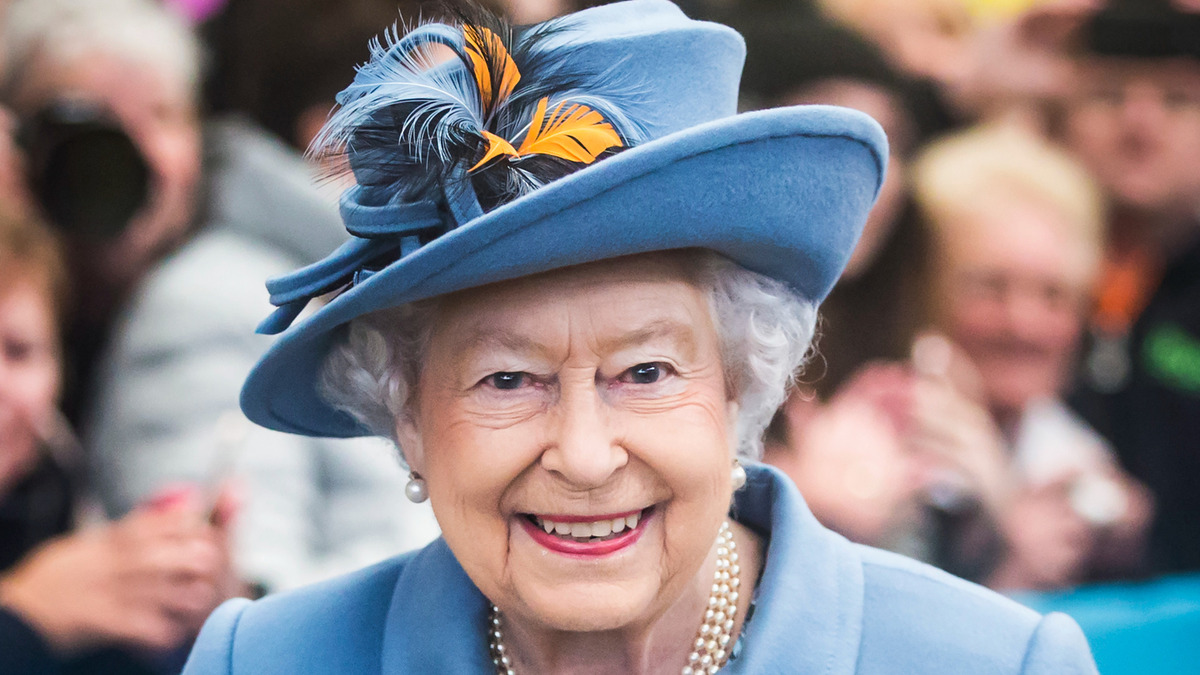 Благодаря этой диете Елизавета II прожила до 96 лет: секреты королевского рациона