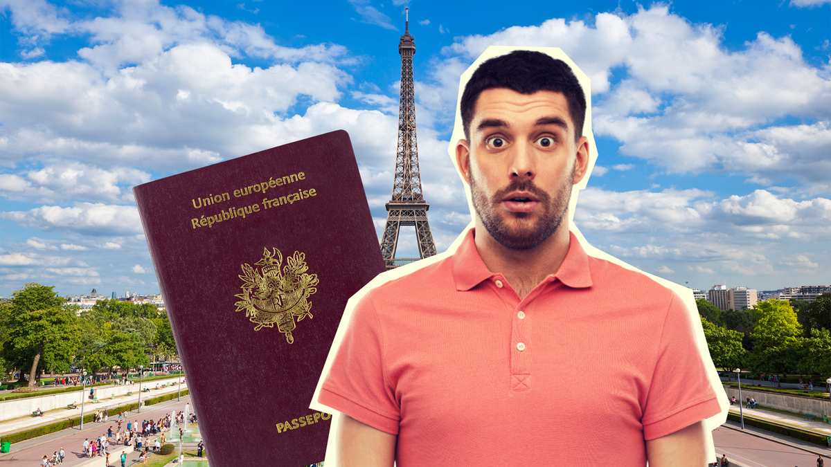 Паспорта французов напичканы интимными данными: россияне сочли бы за глупость
