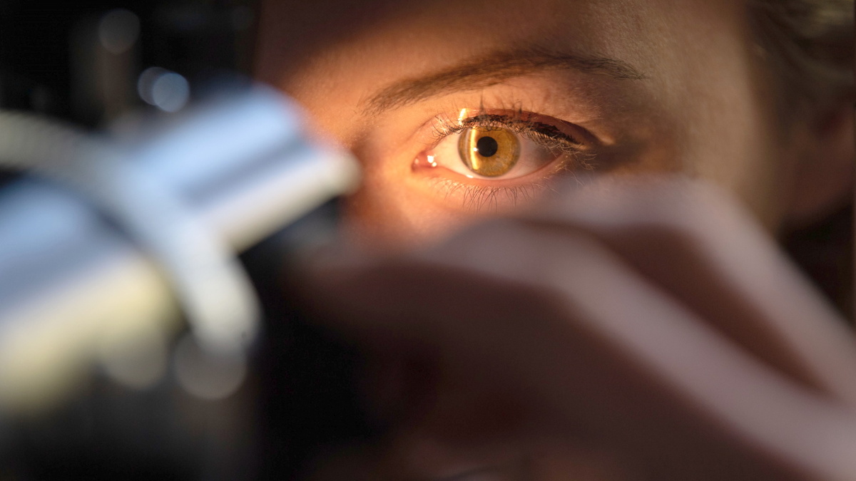 Странное ощущение в глазах: врач раскрыла нетипичный симптом диабета