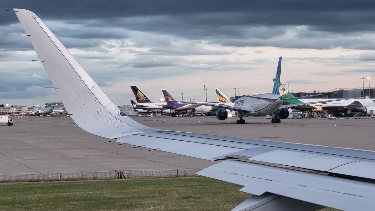 Доплачивать за багаж в самолетах больше не придется: новшество коснется не всех рейсов
