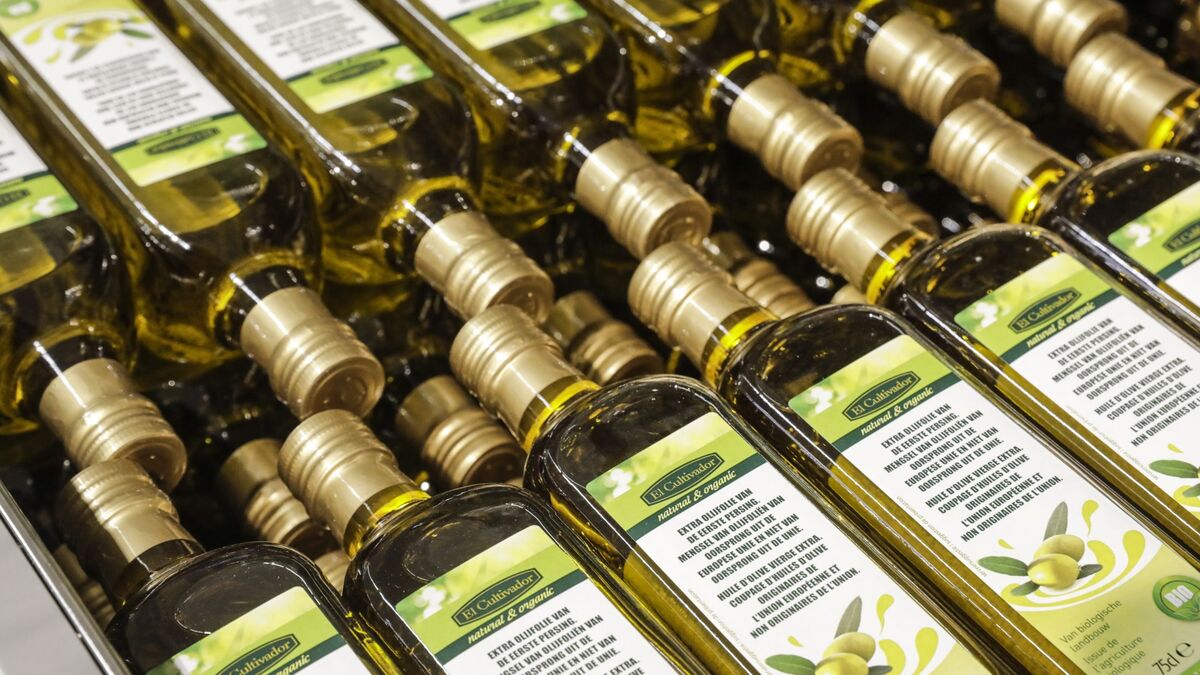 С дешевой подделкой не перепутаете: вот как понять, что оливковое масло настоящее