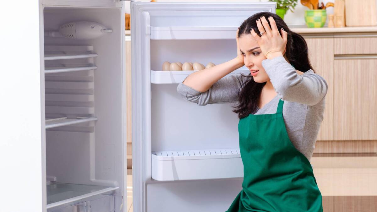 Холодильник останется чистым на долгие месяцы: секрет в копеечном средстве из аптеки