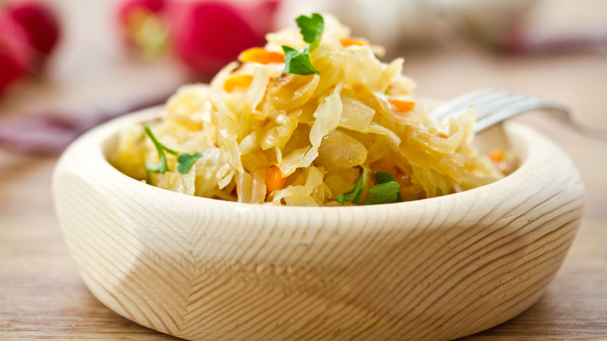 Квашеная капуста стояла в тепле. Капуста гурман. braised sauerkraut.
