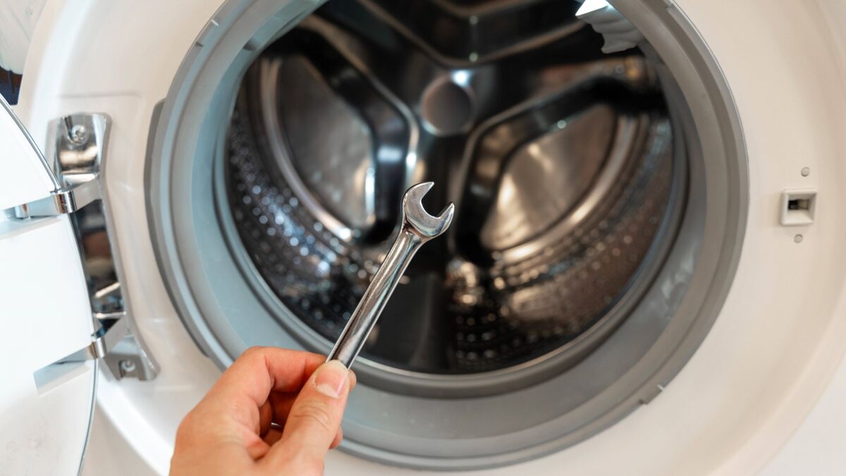 Мастера по ремонту уже устали повторять: такие вещи в машинке лучше не ...