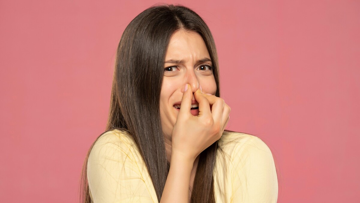 Toothache. Facing due. Bad smell. Facing due. Дуэйн скала джонсон мем.