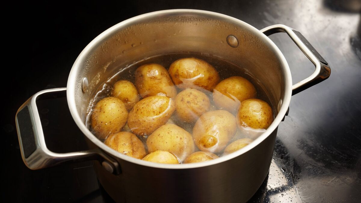 Steam potatoes or boil фото 16