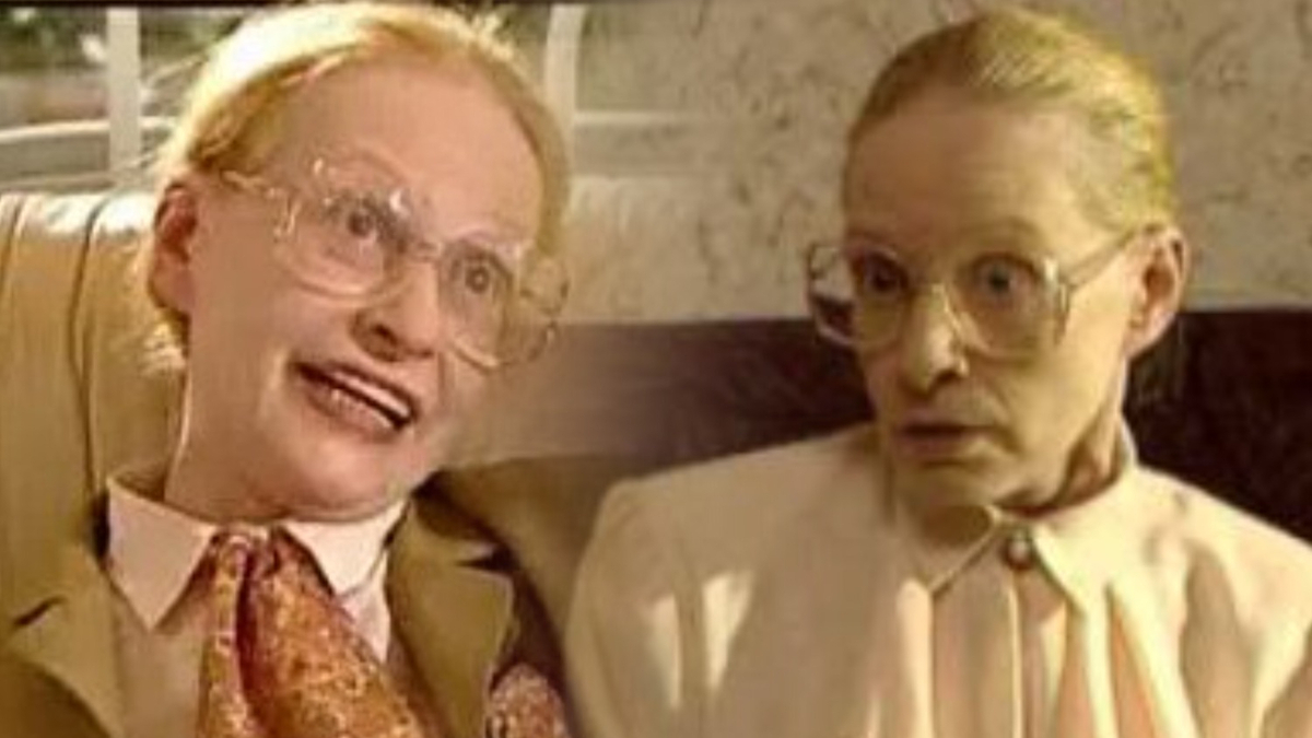 Анжела Олеговна из сериала солдаты