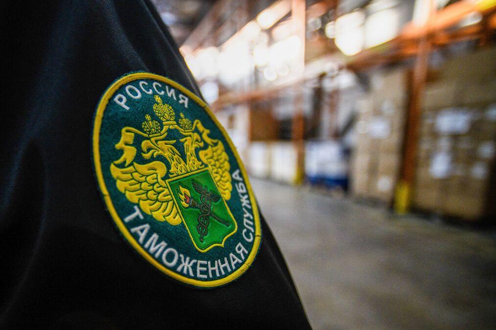 Космический улов таможенников: метеорит на 323 млн остался в России