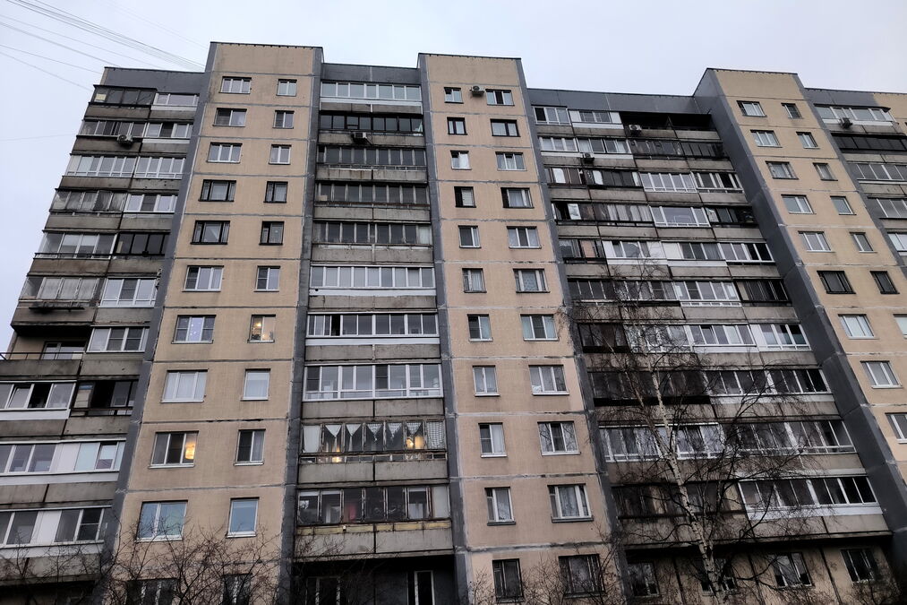 Отключили по ошибке: в Петербурге семье вернули свет после промаха компании