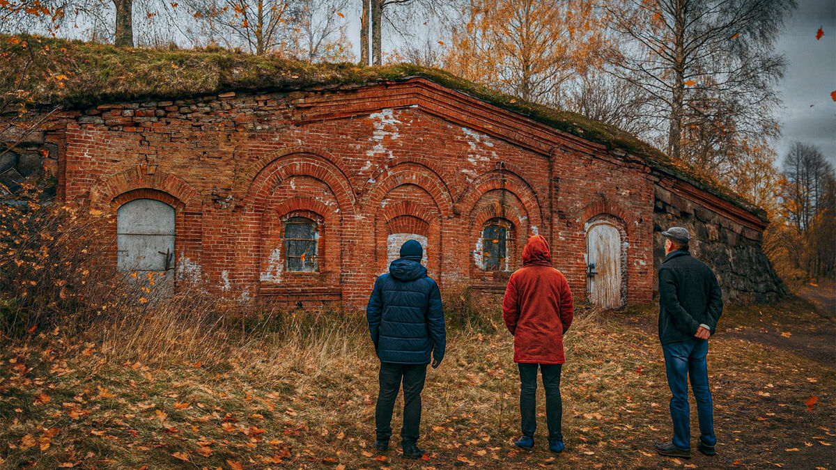 Крепость Тронгзунд и остатки финских кладбищ: место в Ленобласти, которое незаслуженно забыто