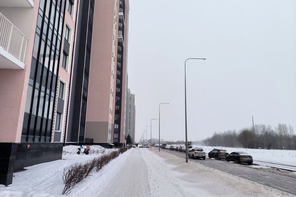 Гололёд и жуткие холода в Петербурге: "жёлтый" штормовой сигнал из-за мороза
