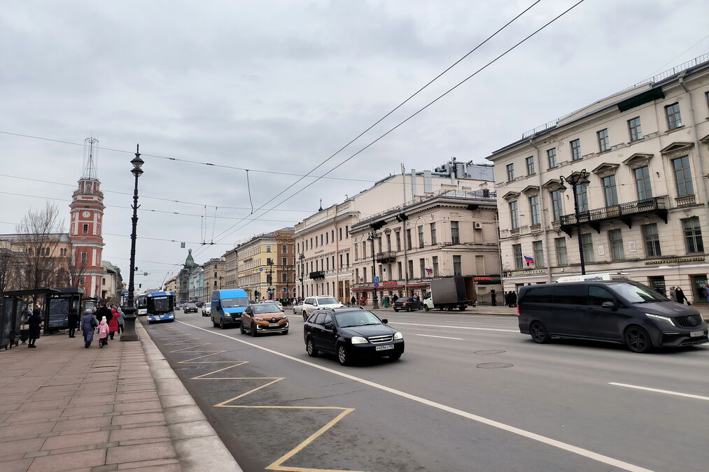 Первый в году «Рубль за метр»: историческая больница в Красном Селе ищет хозяина