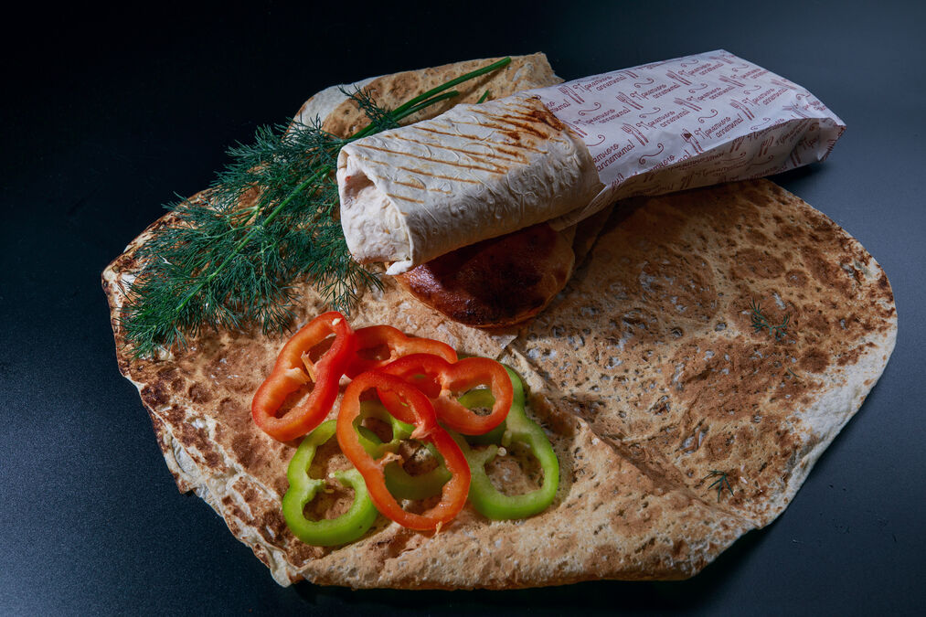 Петербург без «кусачих» цен: где поесть вкусно, сытно и по-местному