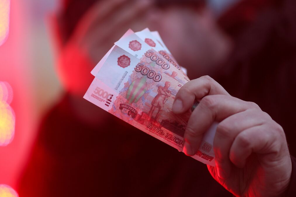 От финдиректора до рабочих окраин: почему в Петербурге самый низкий уровень бедности и при чем тут «эффект 2026 года»
