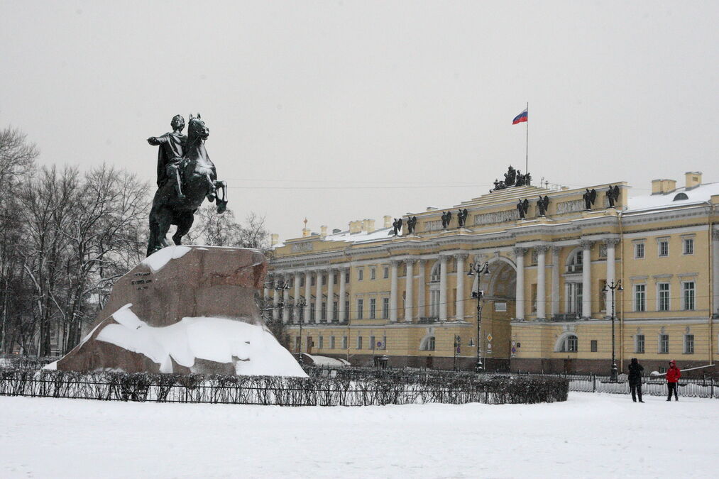 Невидимые стражи Петербурга: нейросети взяли под охрану Медного Всадника
