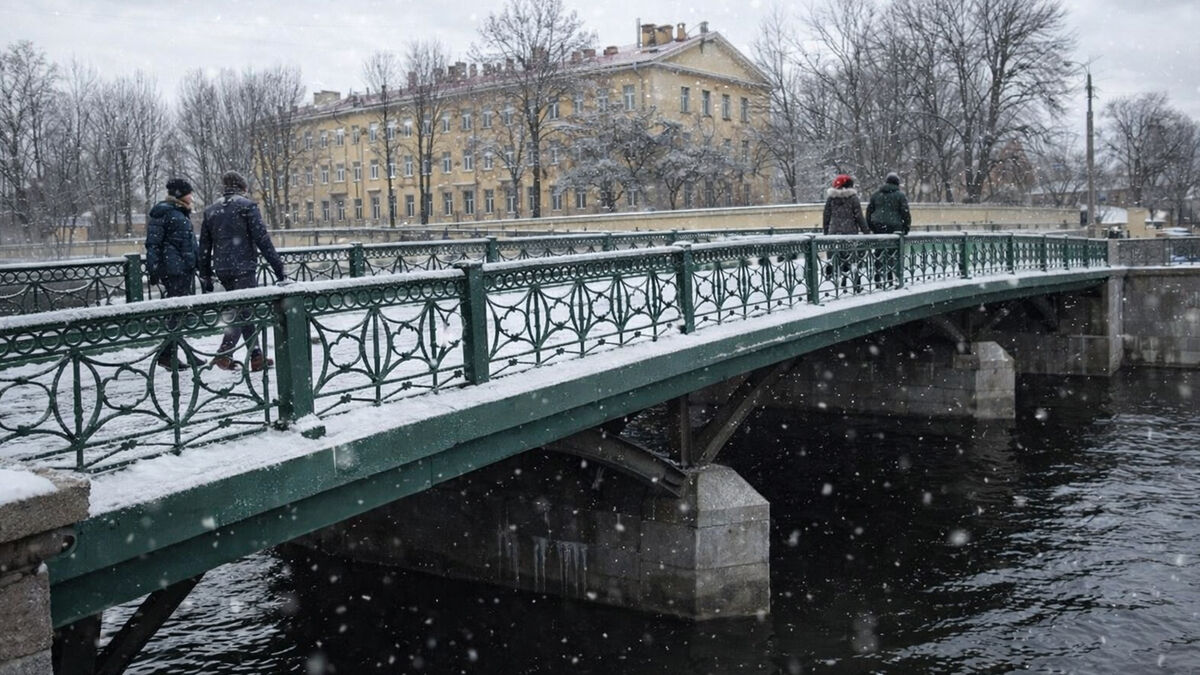 Три имени для одного моста: как в Петербурге путают даже самые простые переправы (и как это связано с едой)