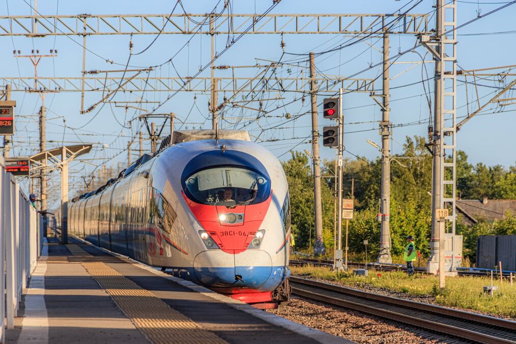 Отдых выходного дня на электричке: куда выехать из Питера в краткосрочный отпуск