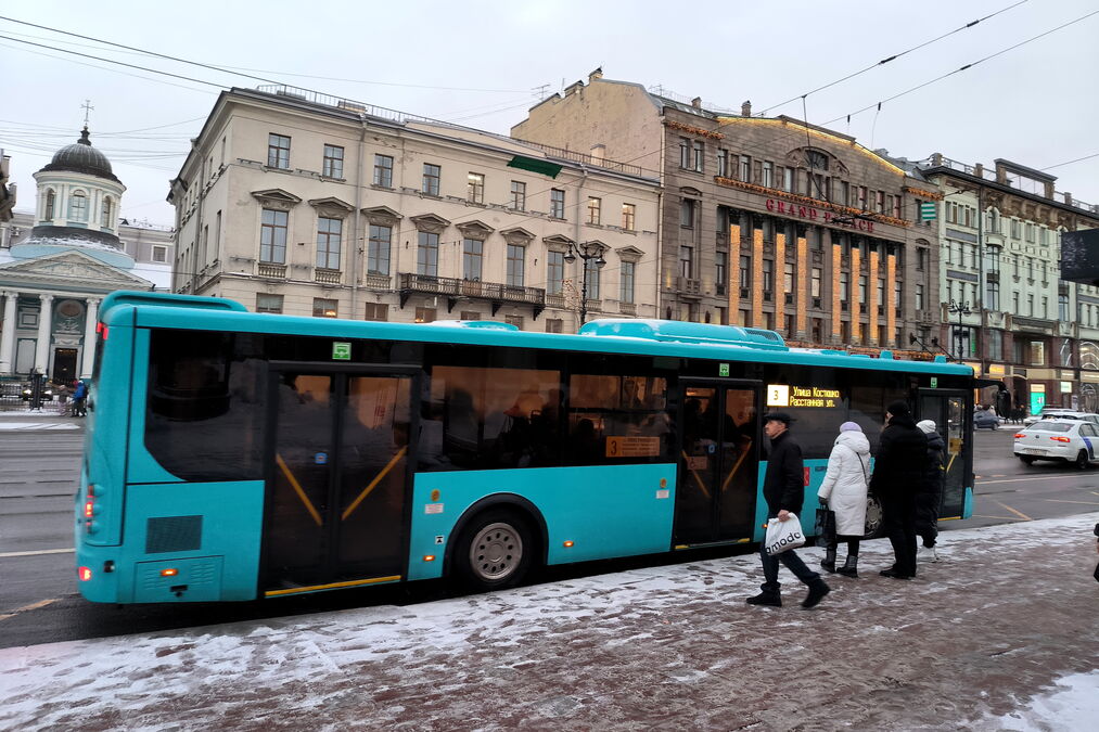 Метро даром: как петербуржцы три дня будут ездить без билета и почему это не подвох