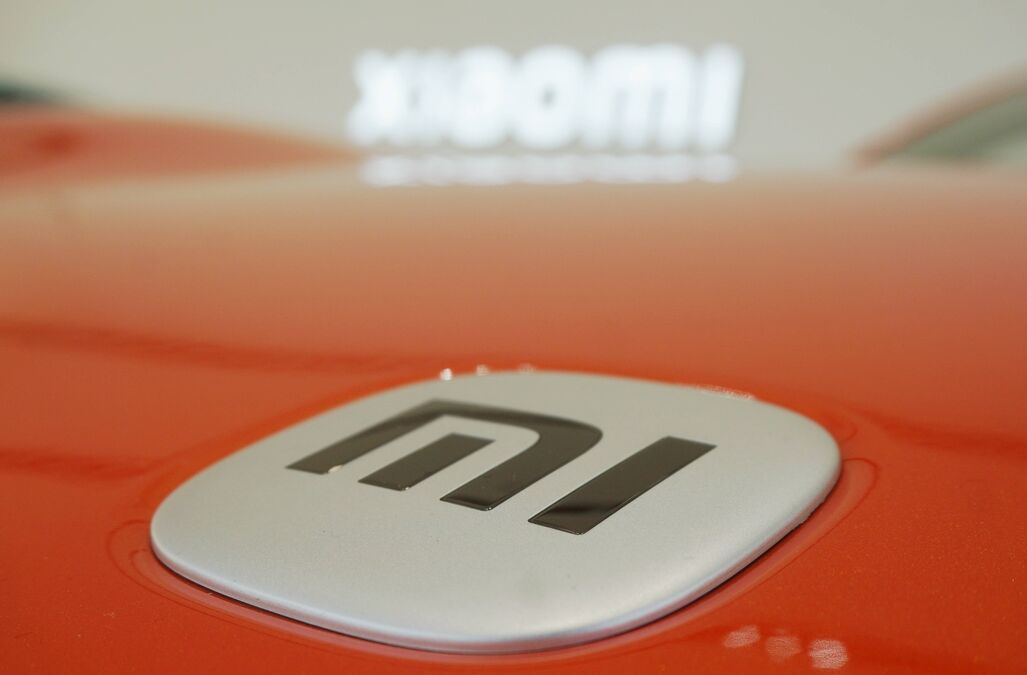 Китайцы придумали, чем покрасить Россию: Xiaomi удивила новым товарным знаком