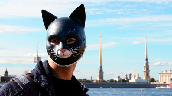 «Дурдом крепчает»: петербуржцы обсуждают новое хобби молодежи, которое в разы страннее квадробики