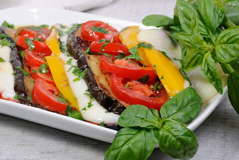 Мясо с таким гарниром вдвойне вкуснее
