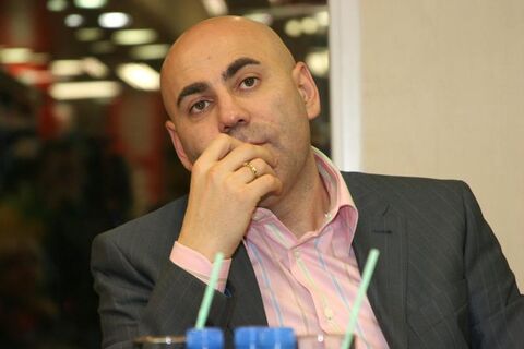 Пригожин призвал худрука МХАТа покинуть пост после сравнения Бузовой и Валерии
