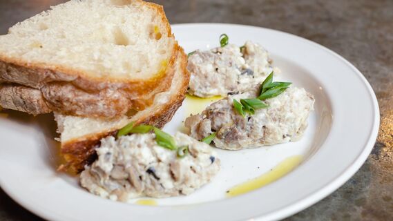 Как быстро приготовить советскую закуску