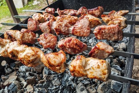 Мясо, мангал, шашлыки, костер, праздник, дым, огонь