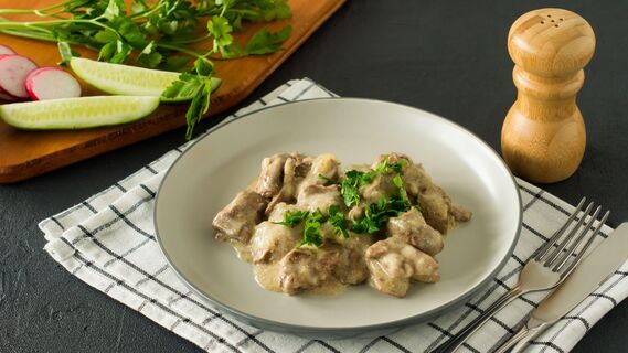 Рецепт нежной куриной печени в сливочном соусе