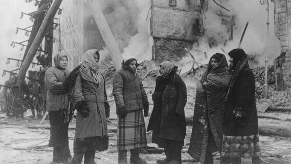 Таких лютых морозов не было никогда: что творилось в блокадном Ленинграде зимой 1941-1942 годов
