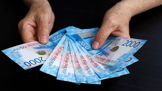 Россиянам увеличат пособия