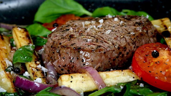 Блюдо «на утро»: назван простой и вкусный способ «ликвидировать» остатки шашлыка