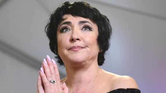 Вот это да: похудевшая Лолита Милявская вышла в люди без грима и парика (фото)